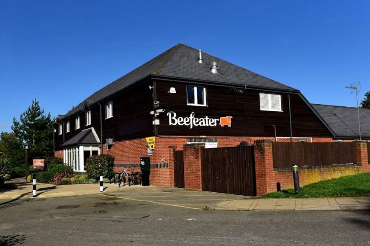 Premier Inn Isle Of Wight Newport  Ngoại thất bức ảnh