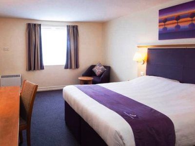 Premier Inn Isle Of Wight Newport  Ngoại thất bức ảnh
